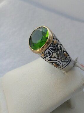 NEW Sterling Silver.925 Ring in Green Emerald Crystal Two Tone Detail sz. 6,7,8,